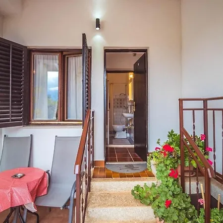 With A Parking Space Basanija, Umag - 27204 Pensionat 3*
